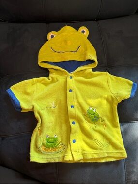 Froggy bath time robe